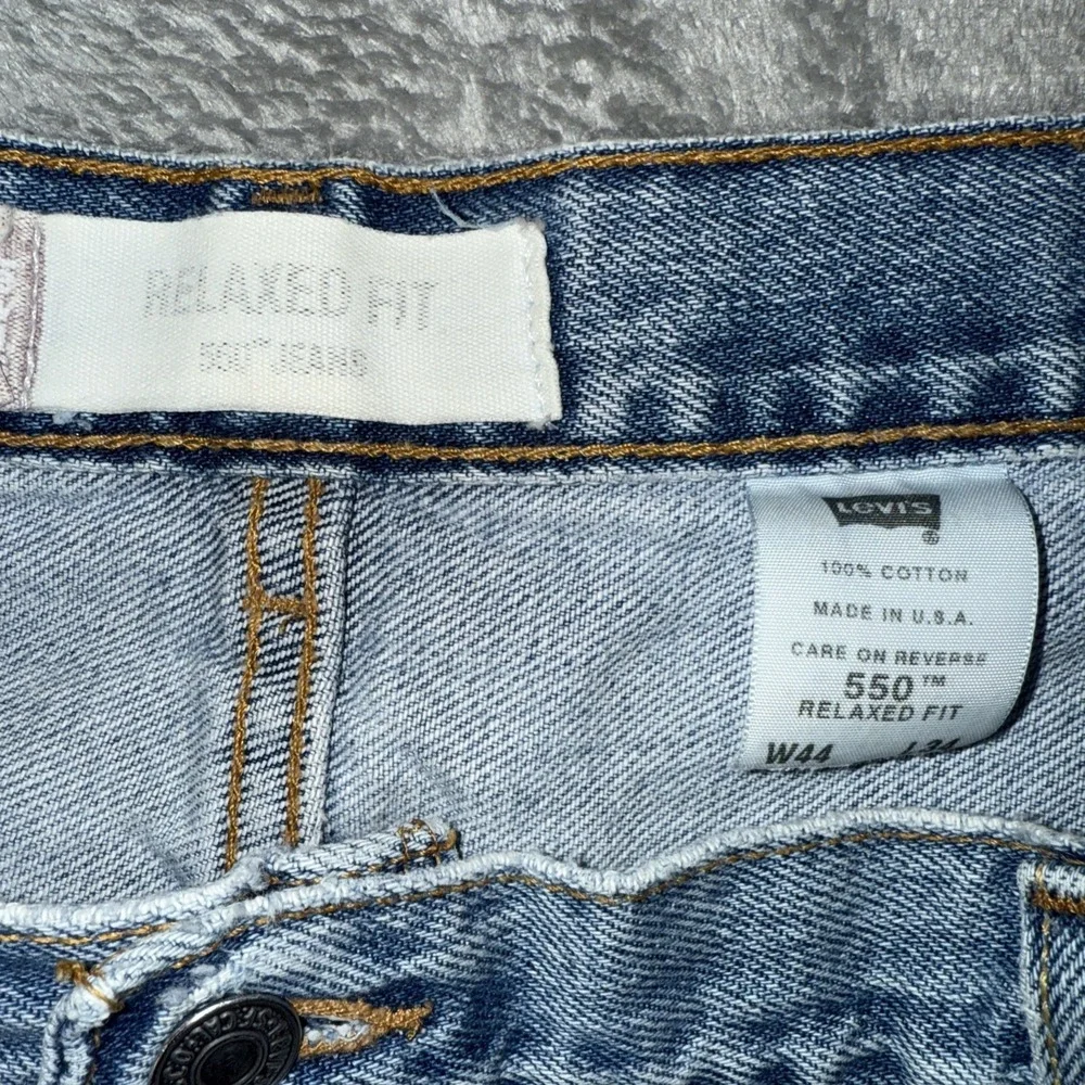 Vtg Levis 550 Jeans Relaxed Fit USA Made‎ 44x34 Blue Denim Jeans StoneWash *READ